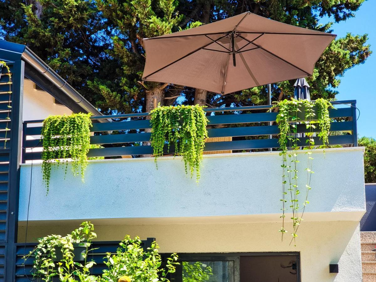 Residence ǁ Corino Biograd Na Moru Eksteriør bilde