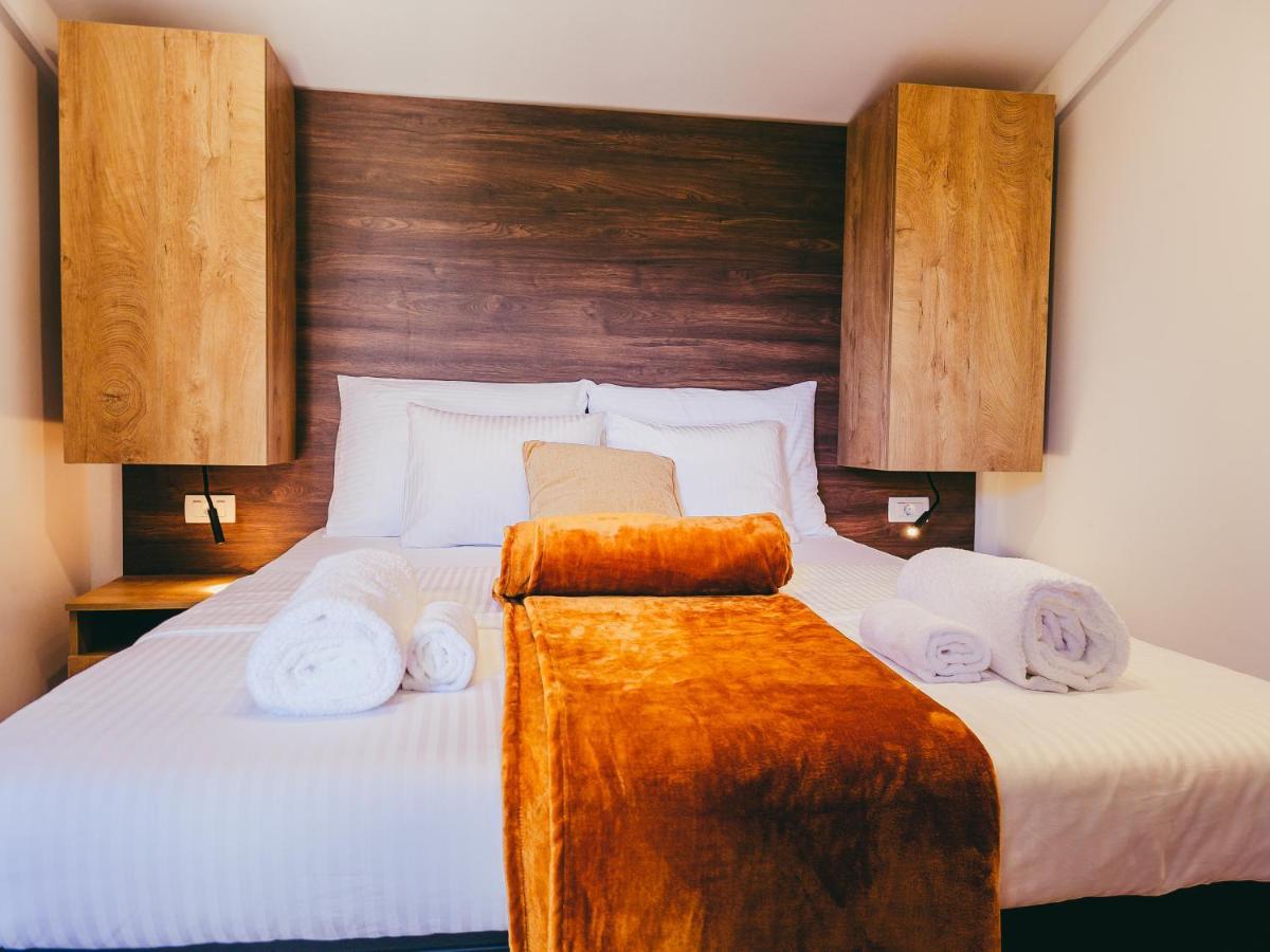 Residence ǁ Corino Biograd Na Moru Eksteriør bilde