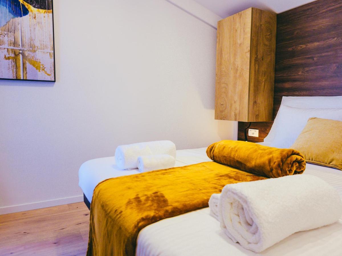 Residence ǁ Corino Biograd Na Moru Eksteriør bilde