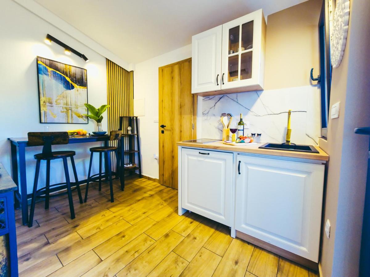 Residence ǁ Corino Biograd Na Moru Eksteriør bilde